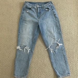 American Eagle mom jeans